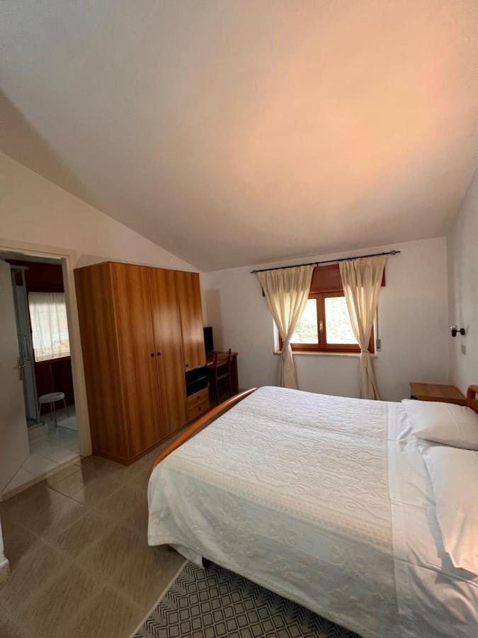 Hotel La Capannina Aritzo Luaran gambar